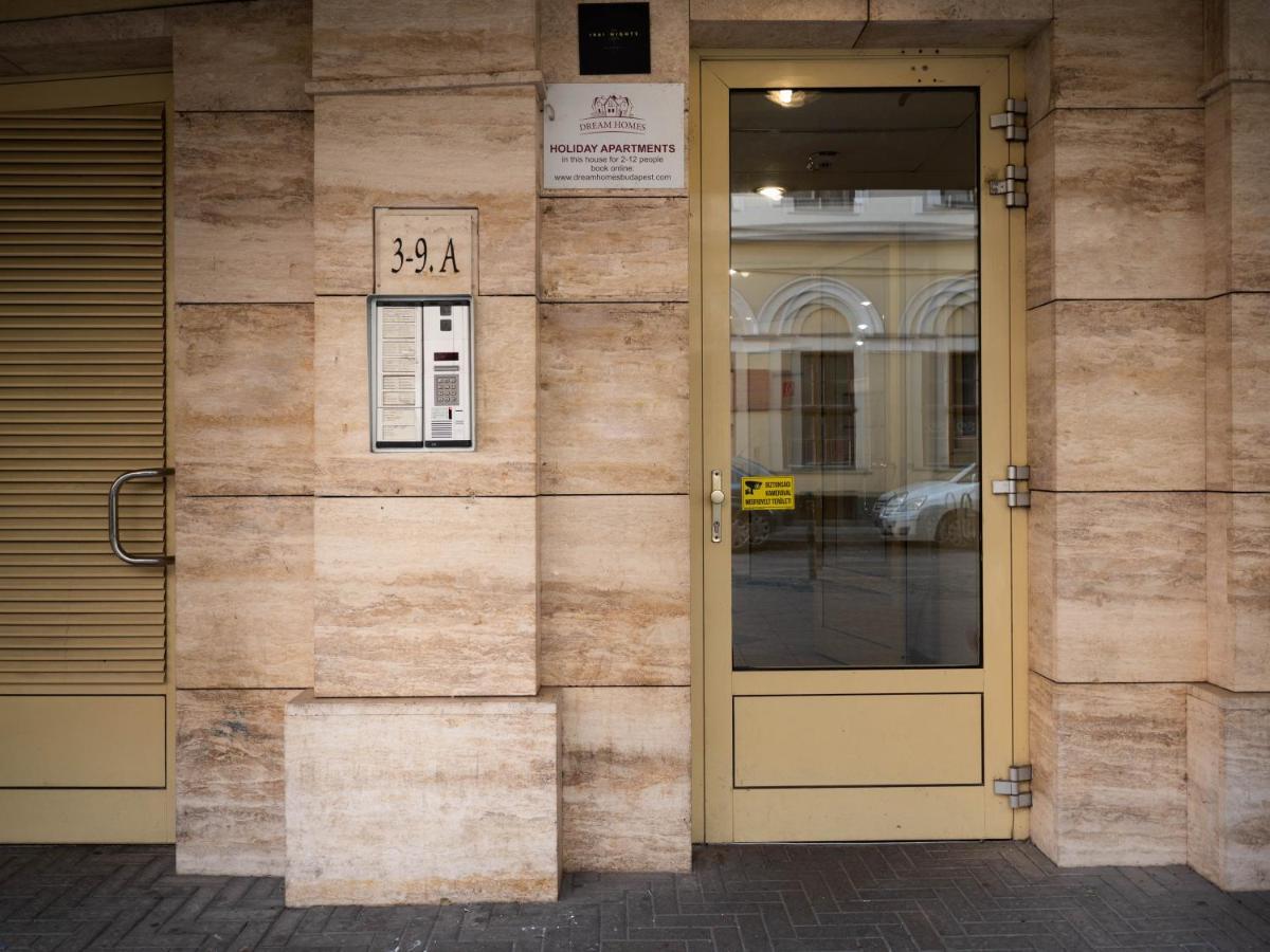 Super Cute Studio With Terrace Next To Gozsdu Passage Βουδαπέστη Εξωτερικό φωτογραφία